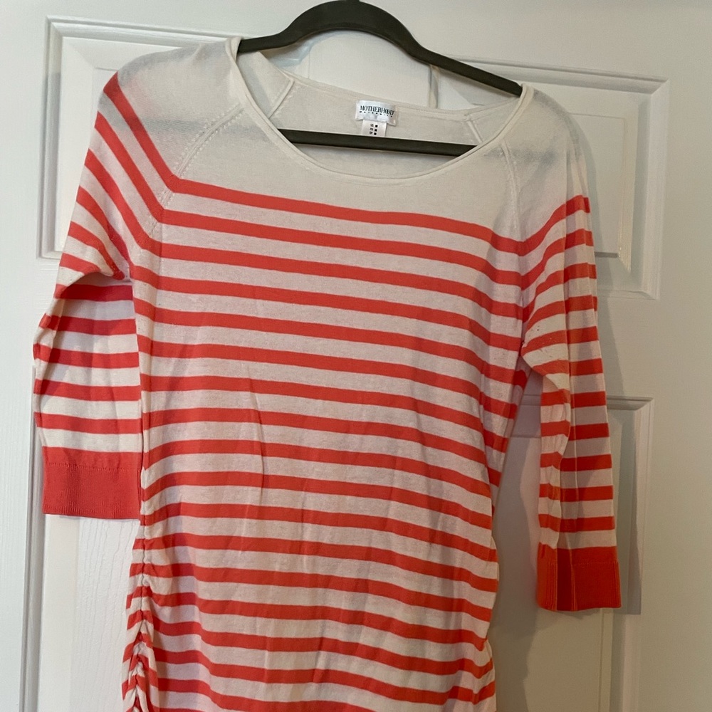 Motherhood Maternity lightweight sweater size M